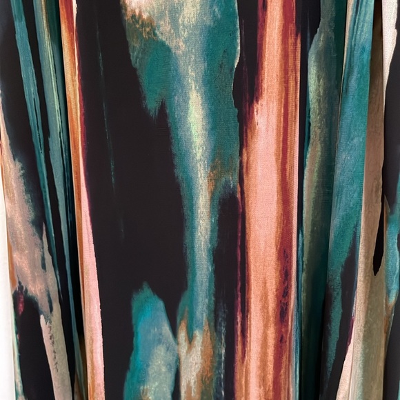 Veronica M Wrap Dress - Picture 6 of 8